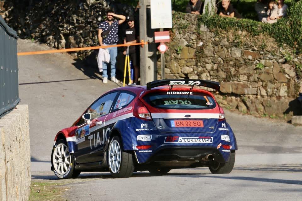 Tiago Silva / Pedro Alves em Ford Fiesta R5